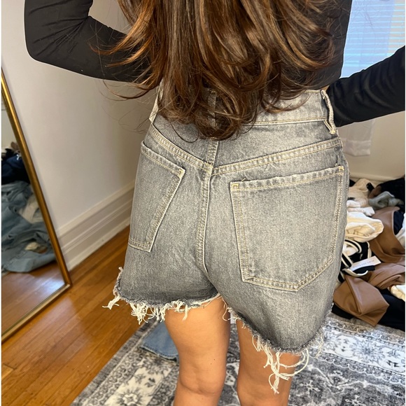 Zara high rise grey shorts - Picture 2 of 2